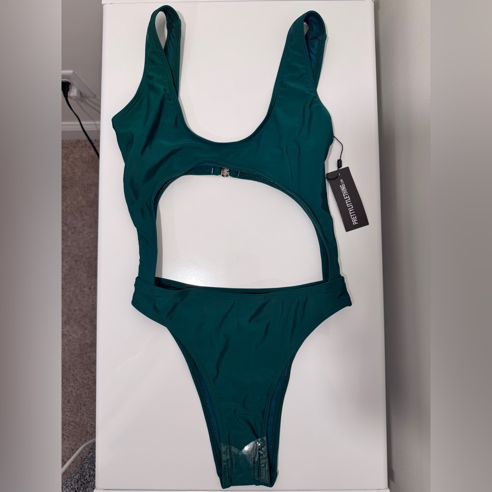 PrettyLittleThing Teal Cutout One-Piece Swimsuit